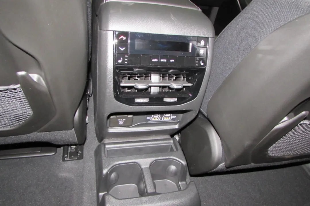 2025 Jeep Grand Cherokee - 1C4RJKBG3S8657535 - Image #27