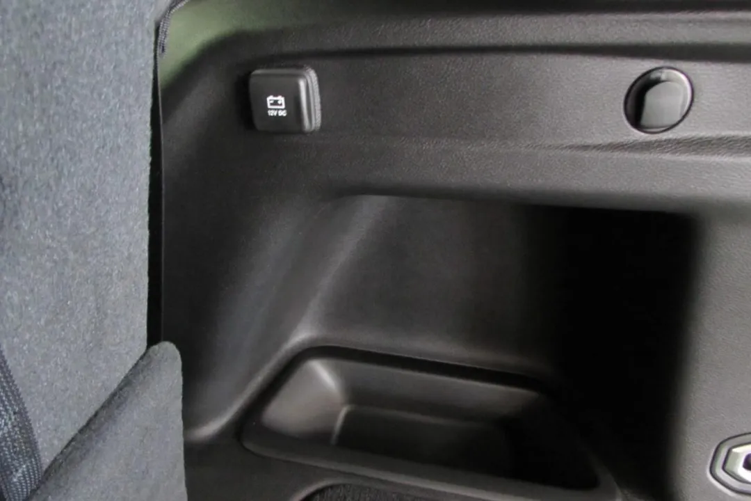 2025 Jeep Grand Cherokee - 1C4RJKBG3S8657535 - Image #34