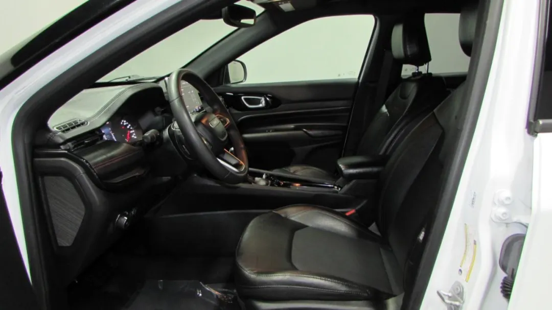 2023 Jeep Compass - 3C4NJDDNXPT522745 - Image #14
