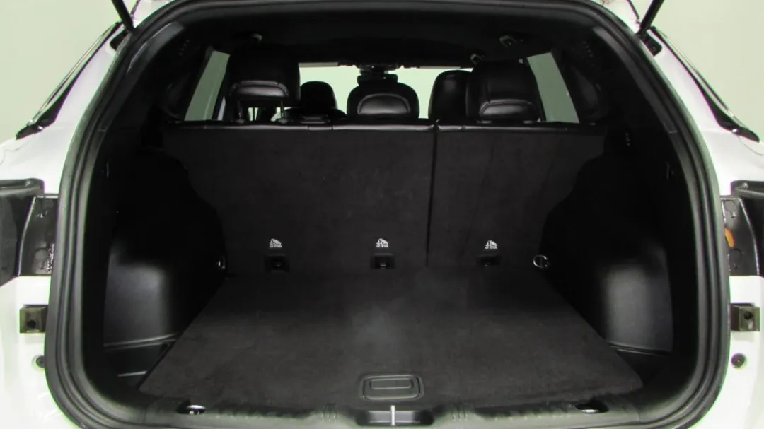 2023 Jeep Compass - 3C4NJDDNXPT522745 - Image #28