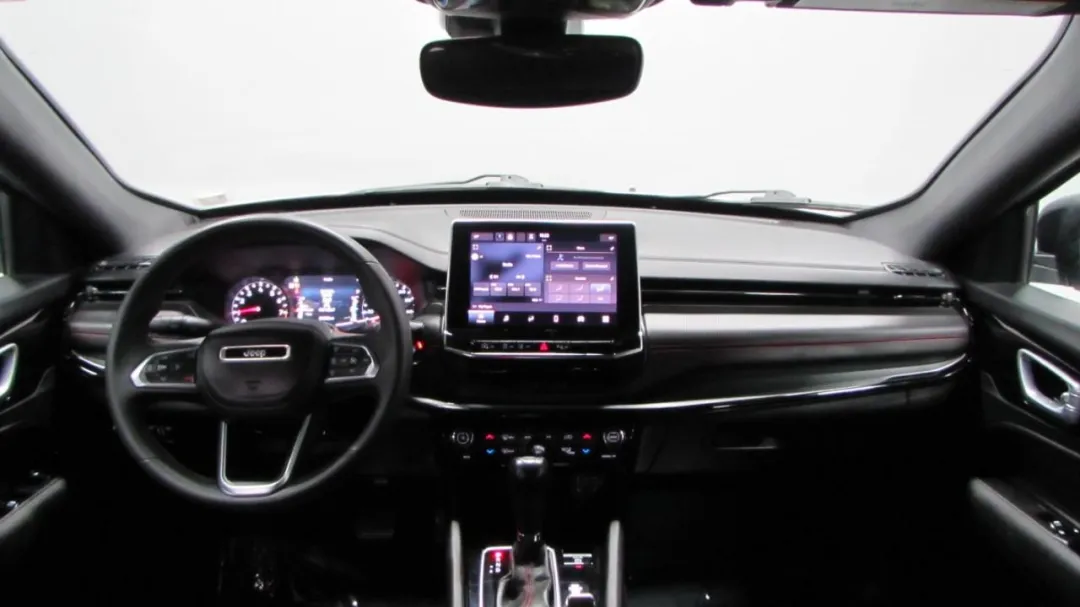 2023 Jeep Compass - 3C4NJDDNXPT522745 - Image #24